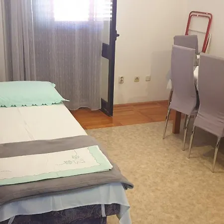 Jadranka * Primošten