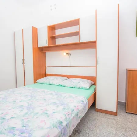 Lägenhet Jadranka Primošten